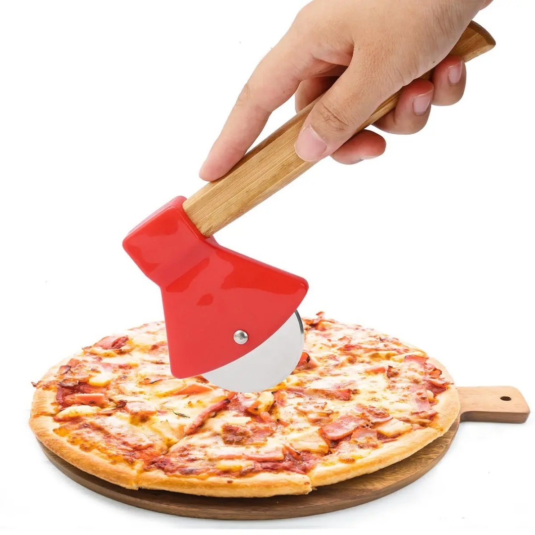 Funny & Cool Axe Pizza Cutter  - Kitchen Gadgets For Dad recension och pris